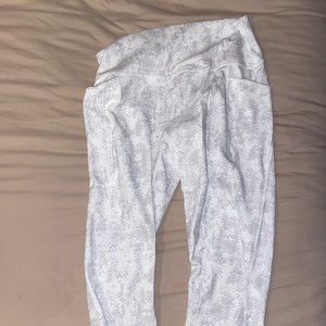 White RBX white Python 3/4 leggings